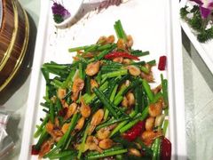 -牛头鱼庄·地道广西菜(鲁班店)