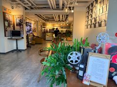 -Dinoo 片场咖啡(酒仙桥店)