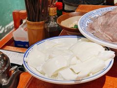 -周小明火锅(黑金冠社区店)