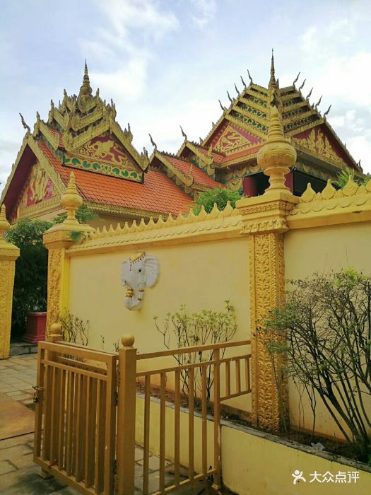 多彩德宏傣王宫花园餐厅图片 - 第3张