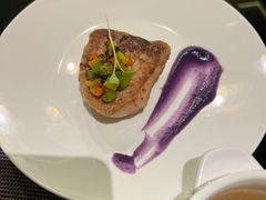 -大中华希尔顿酒店-念自助餐·嗨啤·小龙虾