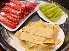 -太婆天府山珍酒楼(亚运村店)