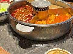 三拼锅底-巴奴毛肚火锅(京西大悦城店)