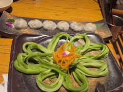 -老牌坊云南鱼豆花火锅(爱建店)