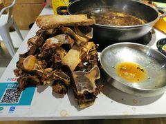 -运气牛自助酱大骨火锅(南京东路店)