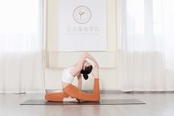 点击看大图 -亚太瑜伽普拉提学院