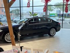 -宁波宝信宝马4S店(江北日湖店)