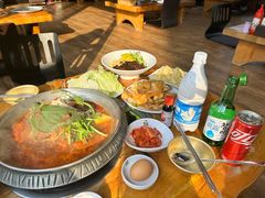 -喇喇排骨火锅·传统韩式脊骨汤(望京西园总店)
