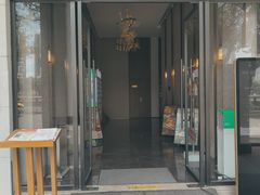 -杏荟旋转餐厅(广州爱群店)