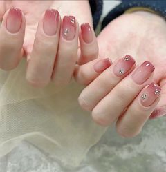 -情同手足美甲美睫