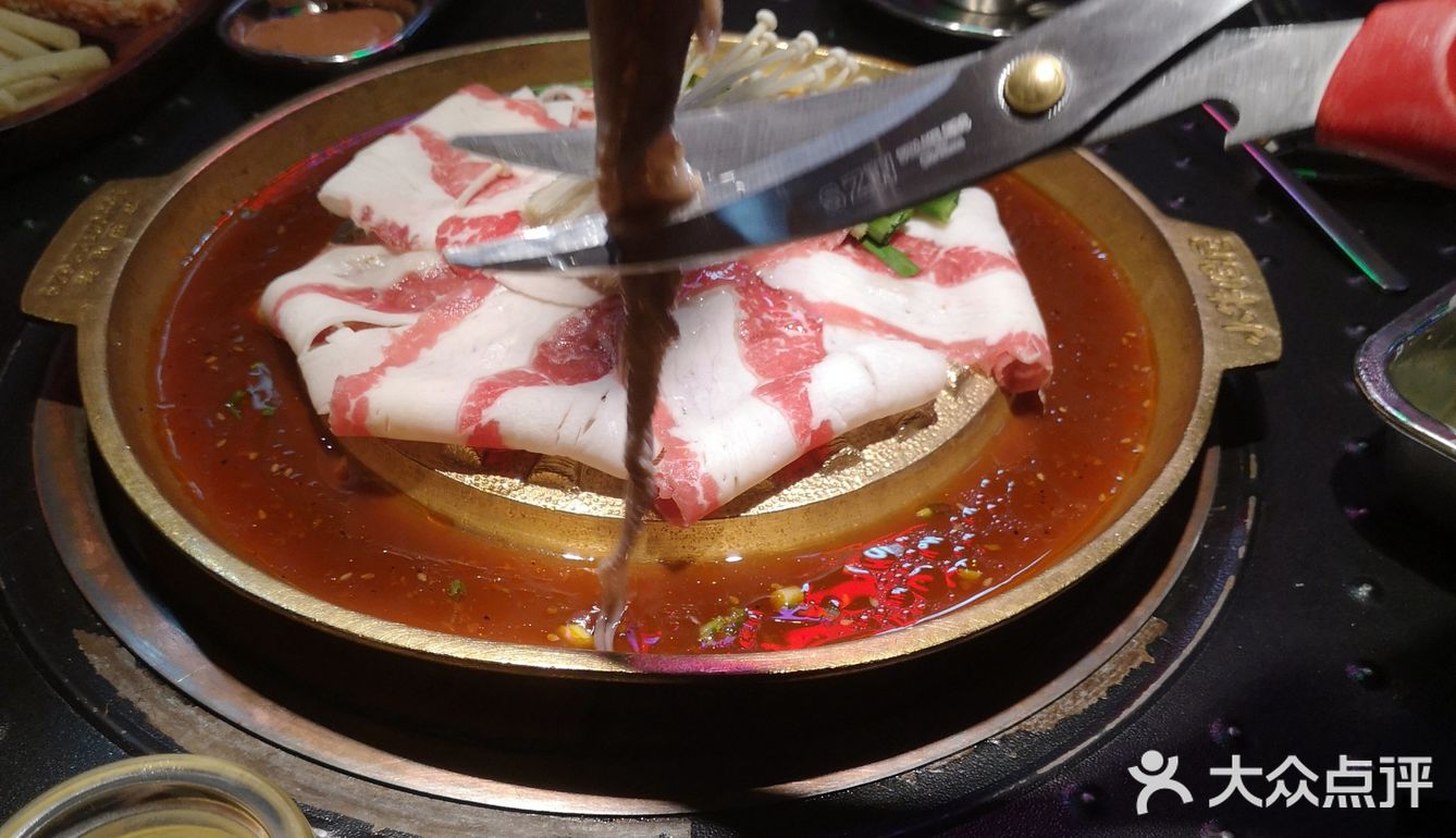 有点蒸汽朋克味道，特别感谢服务员小哥