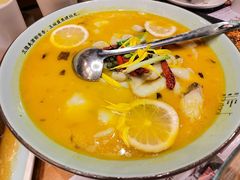 老坛酸菜鱼-贝贝龙虾·音乐餐厅(昌平东关店)