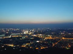 -紫金山山顶公园