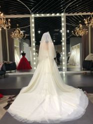 -Lady  Jane高端婚纱礼服馆
