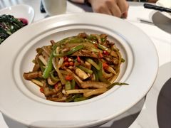 -楚山晓·湖北菜(武汉光谷K11店)