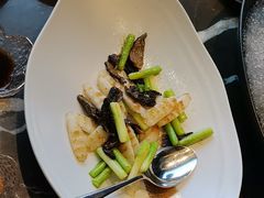 -海派悦庭·海胆烧麦·新融合菜(凯德广场店)