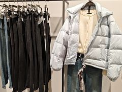 -URBAN REVIVO(青特万达广场店)