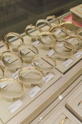 -潮宏基(万象城店)