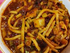 新疆炒米粉-西域阿里马新疆菜·清真(桂花路店)