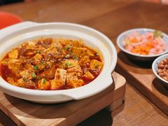 -肆海小川菜酒馆Wine Bistro (青年路店)