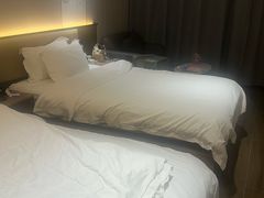 -雅宜酒店(广州黄埔大沙东地铁站店)