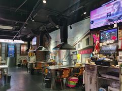 大堂-马路牙子地桌烤肉(工体店)