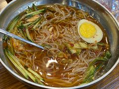-韩风烤牛肉冷面店