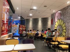 大堂-麦当劳(广州新港东路第二分店)