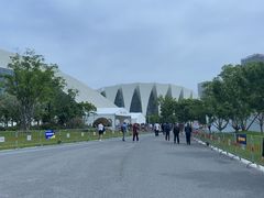 -东方体育中心(地铁站)