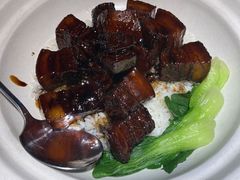 老青岛红烧肉-捞饭-味莊·青岛菜(云霄路店)