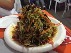 -胖太太四川麻辣排骨串(镇江路分店)
