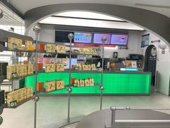 -沪上阿姨·臻选茶饮(上海环球港店)