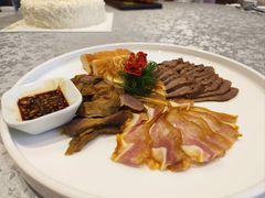 -连鹭海鲜·海肠捞饭·海胆饭(星海店)