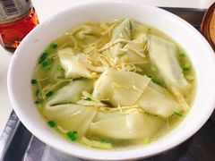 -绿杨馄饨临顿路店