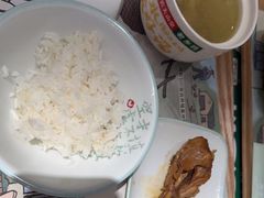 -老乡鸡(上海白玉兰广场店)