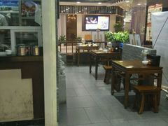 -张氏宽窄巷成都名小吃(茂业百货华强北店)