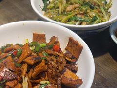 -老灶房-四川土菜(铁牛广场店)
