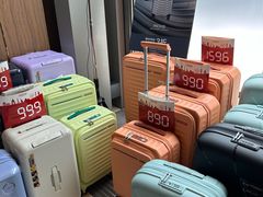 -广州周大福金融中心