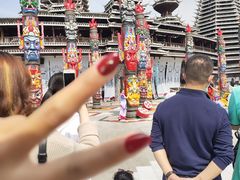 -多彩贵州城极地海洋世界