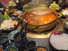 -湊湊火锅·茶憩(打浦桥日月光店)