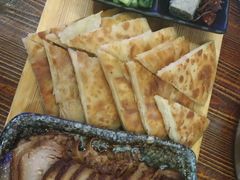 酱熏黑猪肉大饼-老城味道·传统天津菜(杨柳青店)