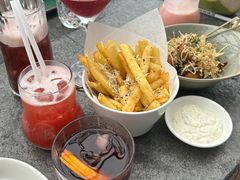 -瑰丽酒店·海吧·天际下午茶·现场DJ·天台酒吧