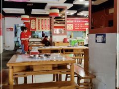 大堂-老哥门肥肠鱼(南坪店)