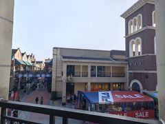 -王府井奥莱临潼小镇(临潼店)