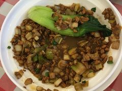 -鲁班小馆(政四街店)