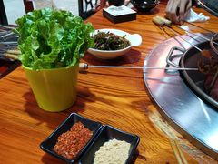 -炭虎子水浒烤肉(梦时代店)