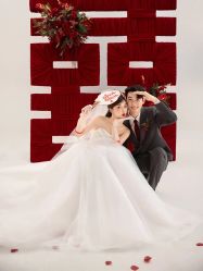 -第一夫人婚纱摄影(南京店)