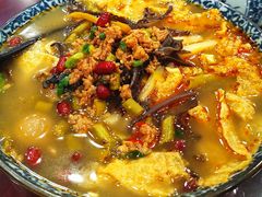 -螺世纪螺蛳粉·桂味小排档(裕德店)