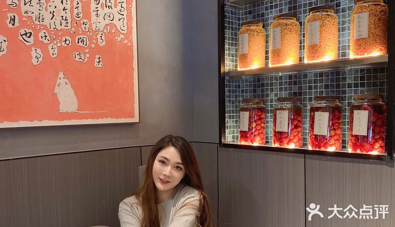 超有情调的湘菜馆，辣味很地道｜子小馆·湘