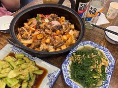 -老钟家烤羊排·敦伊阁清真餐厅胡羊焖饼